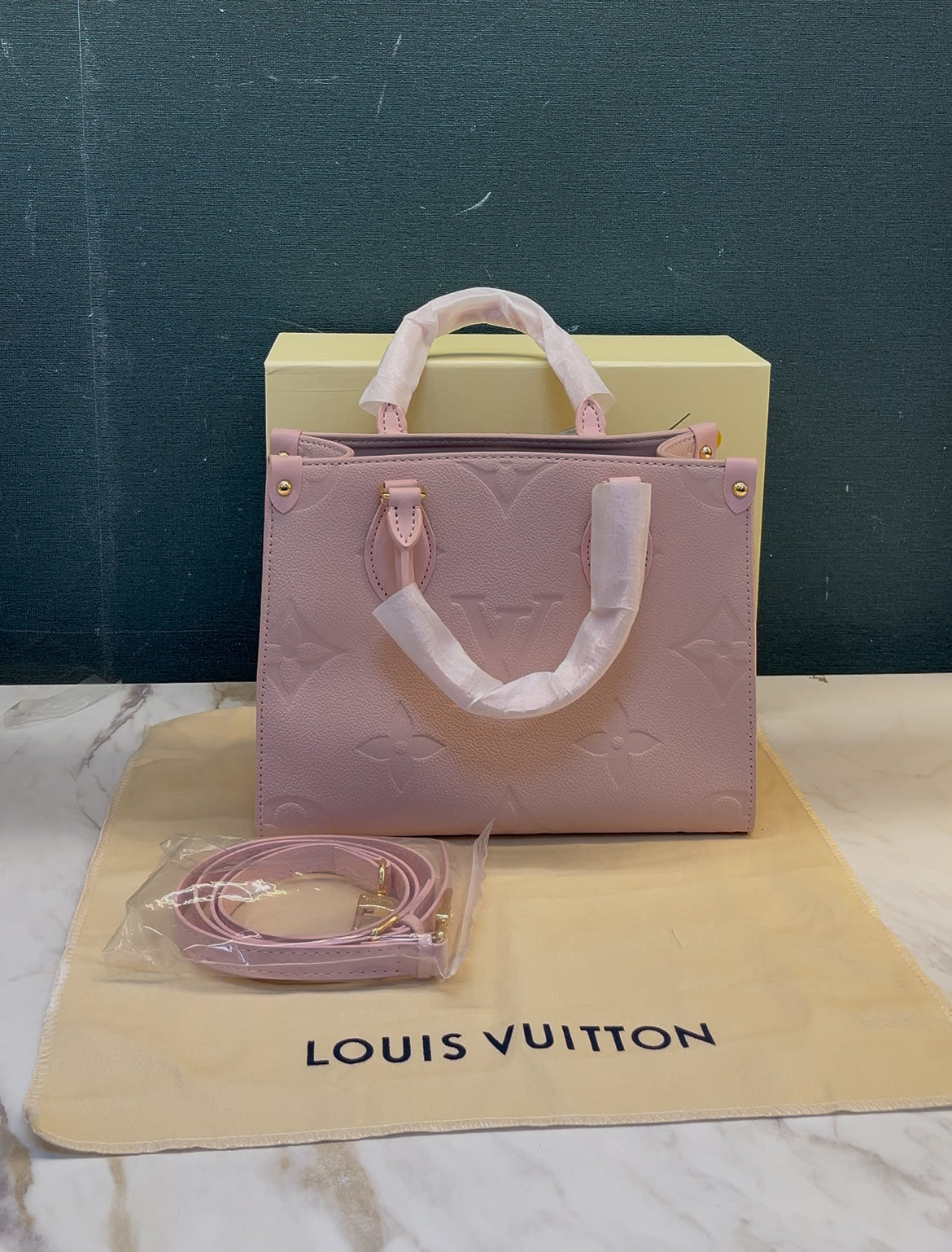 WOMEN HANDBAG