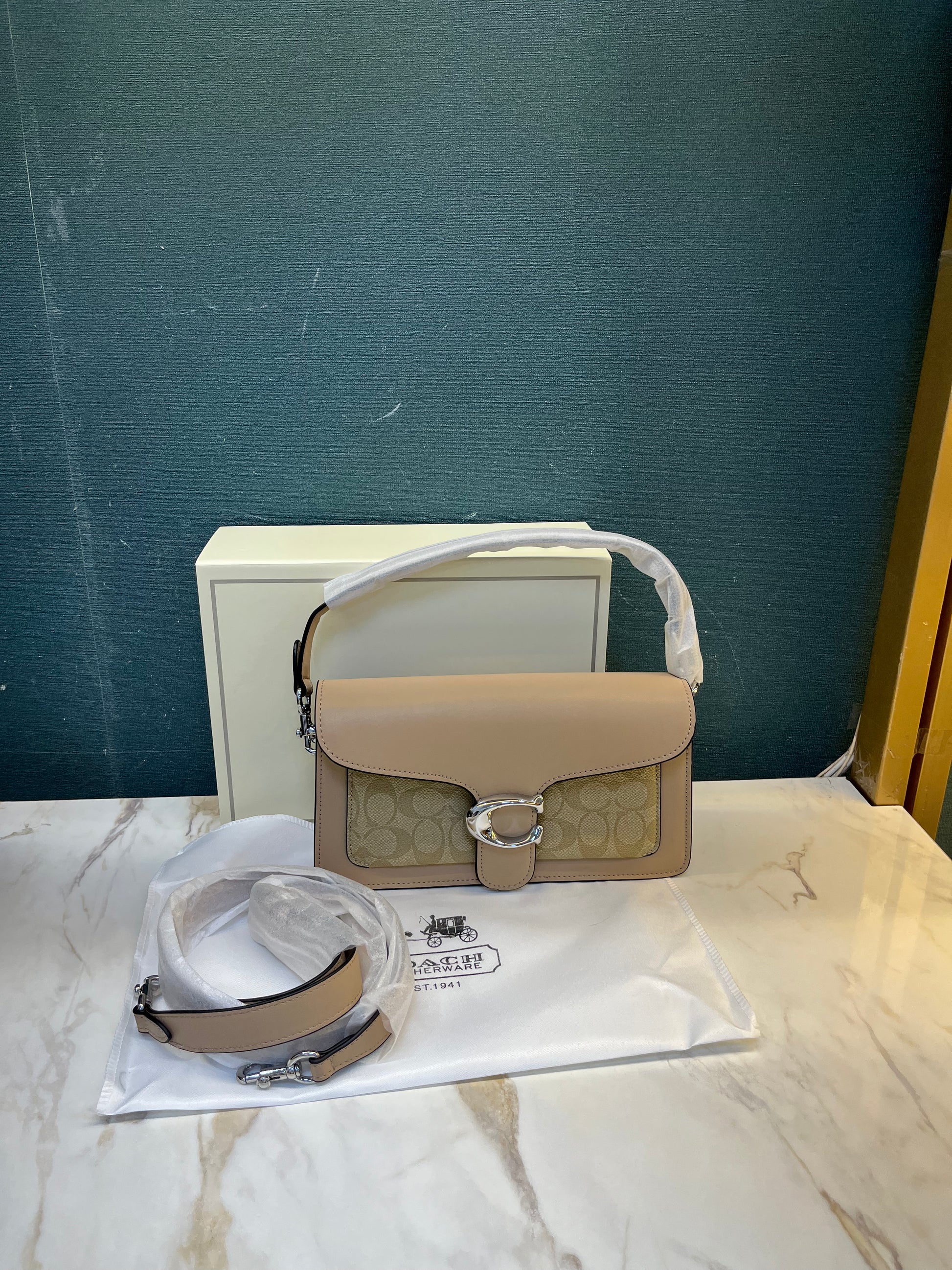 WOMEN HANDBAG