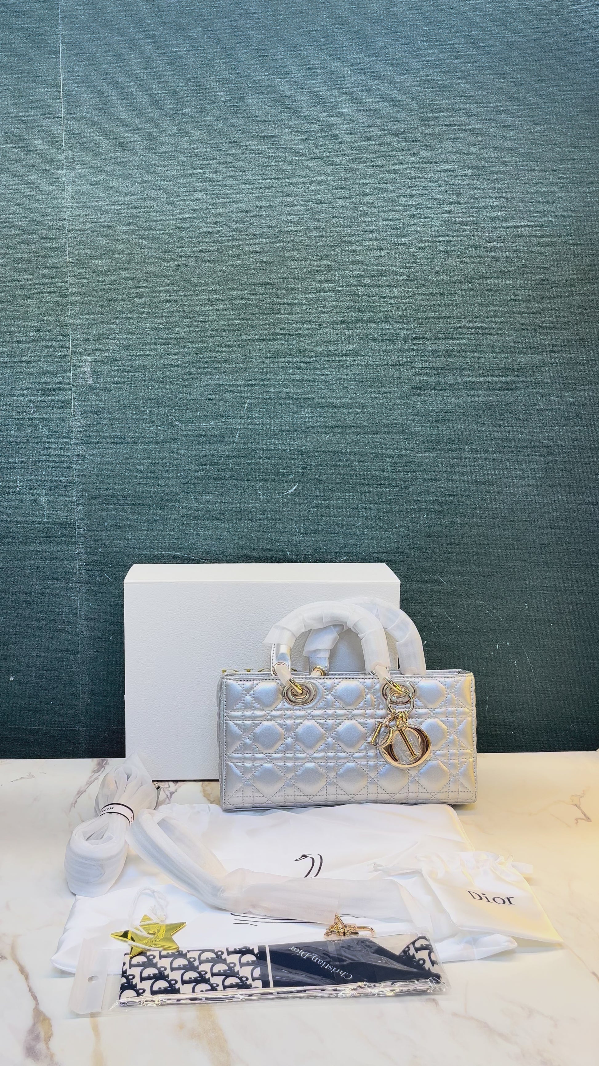 WOMEN HANDBAG
