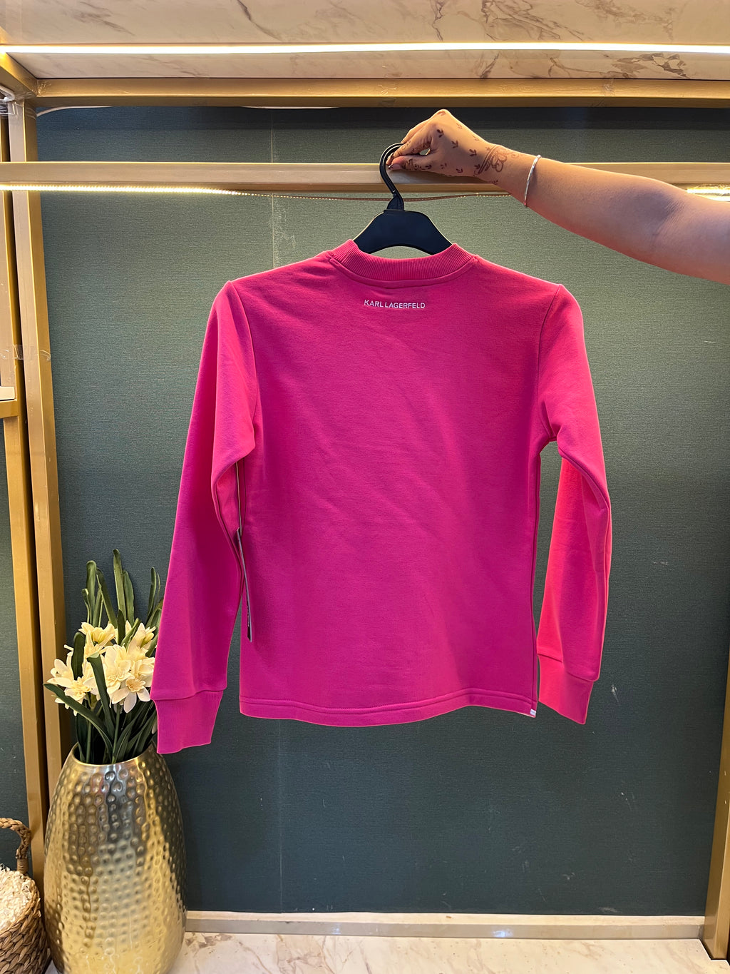 WOMEN SWEATSHIRT