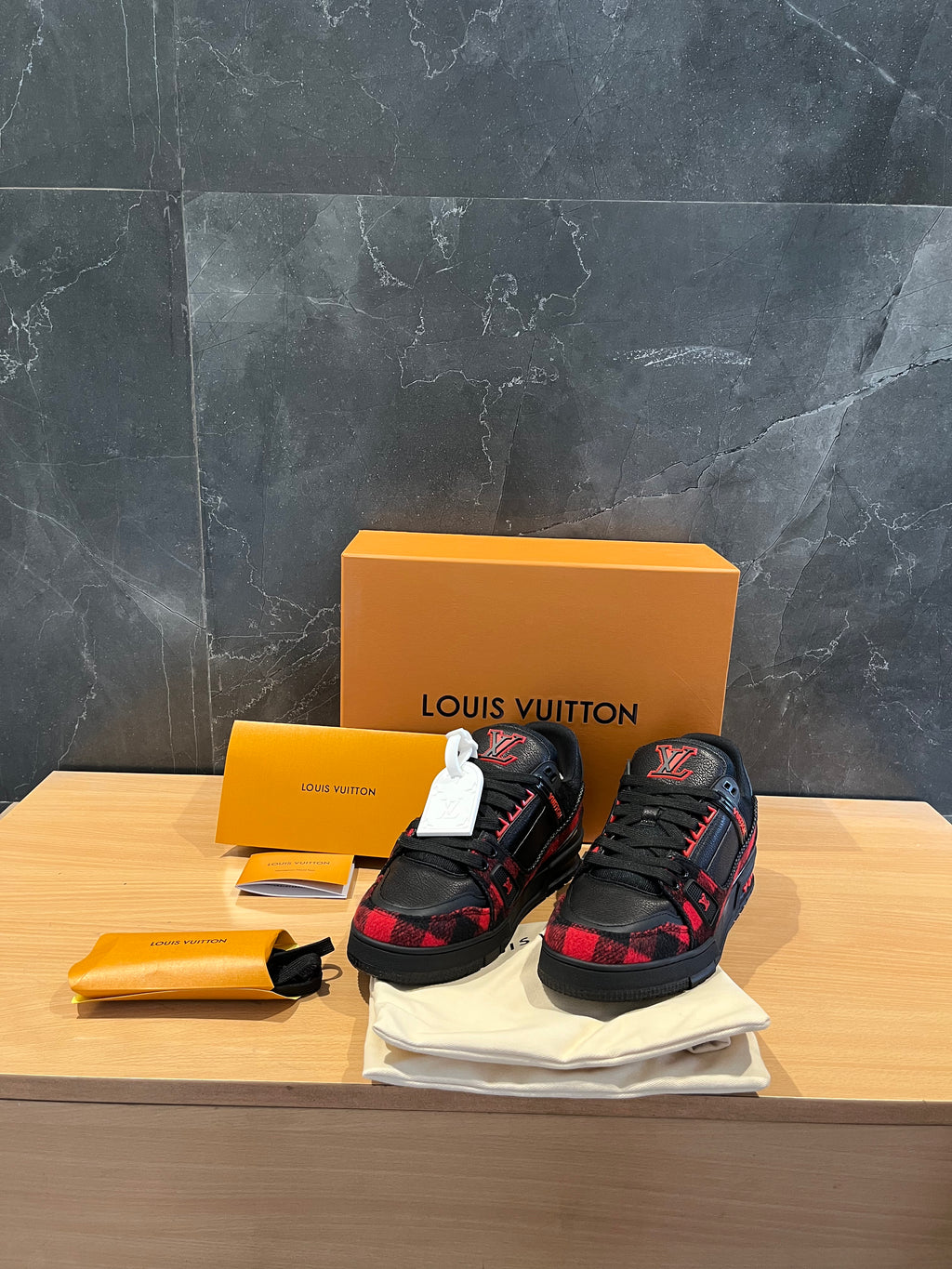 SHOES MENS