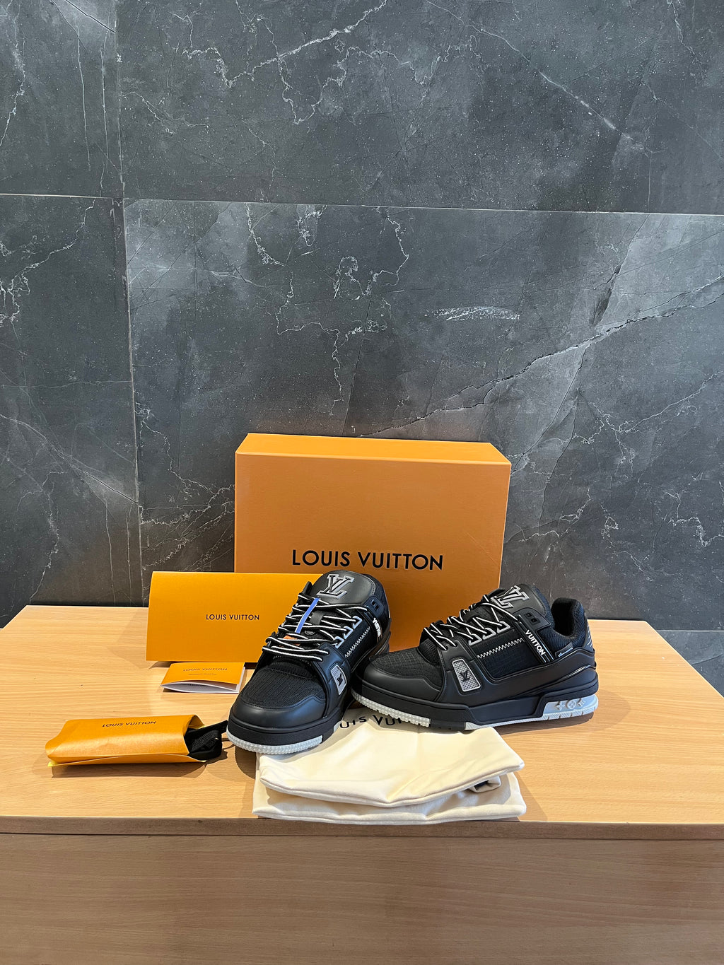 SHOES MENS