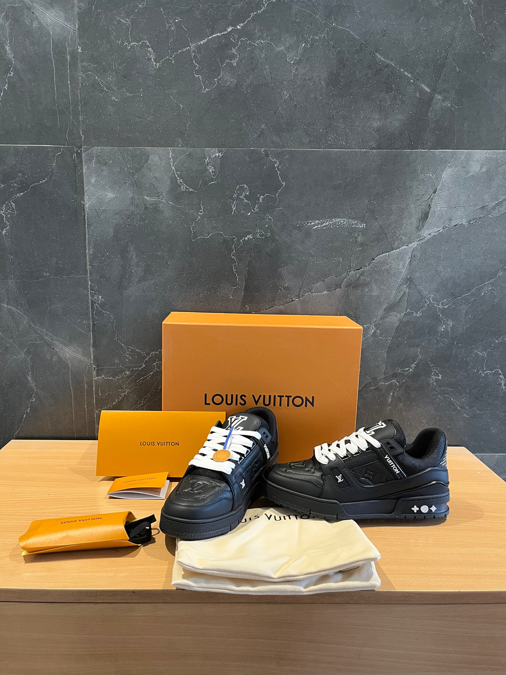 SHOES MENS