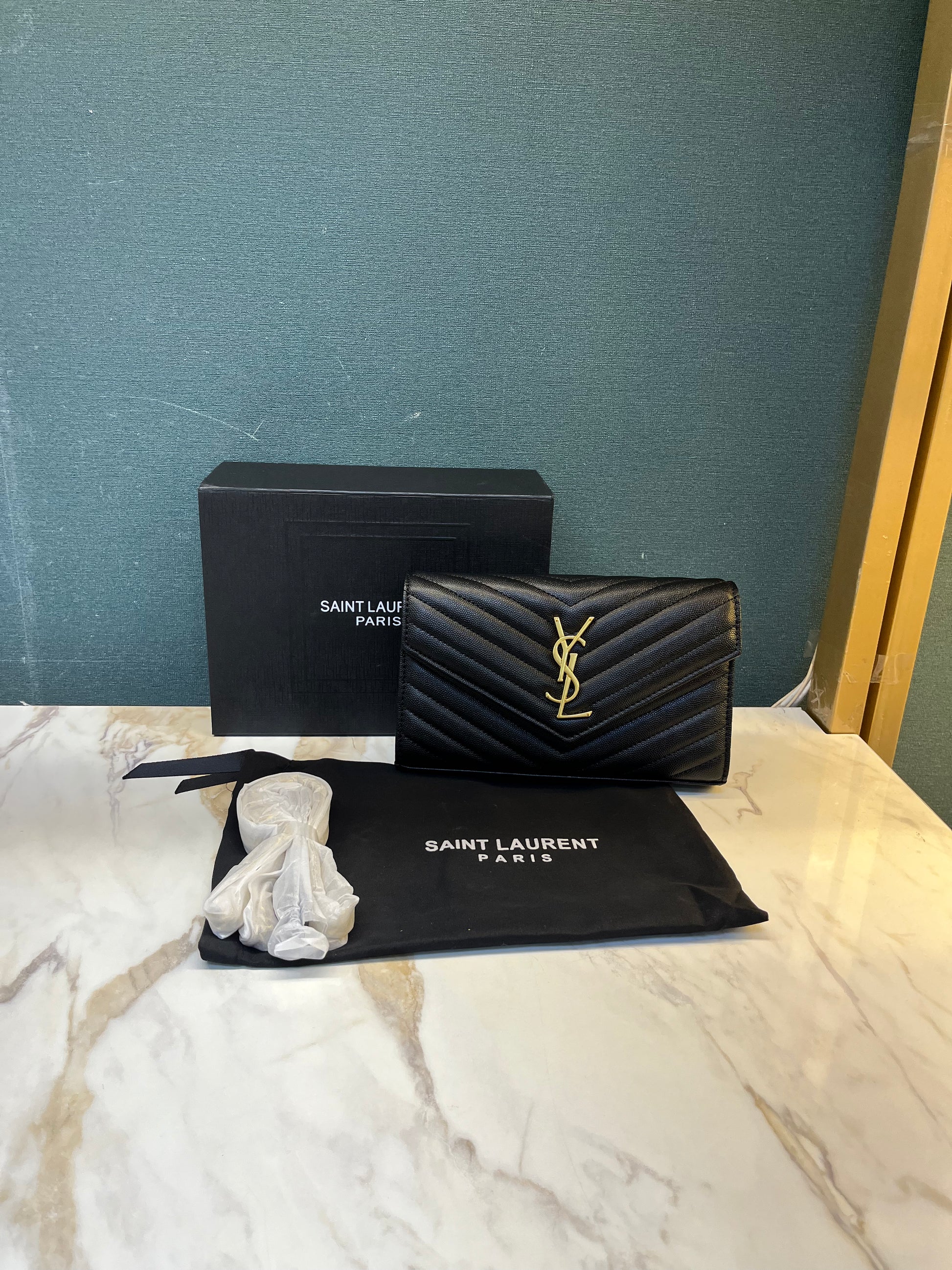 HANDBAG