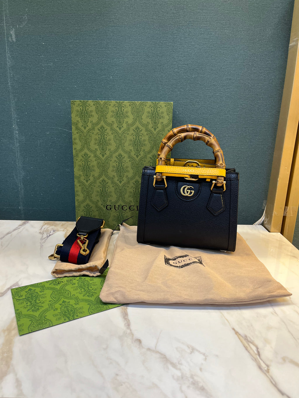 HANDBAG