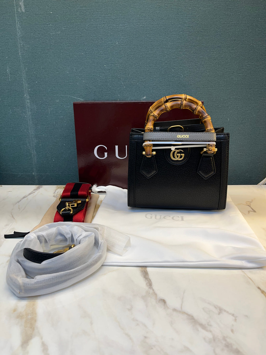 HANDBAG