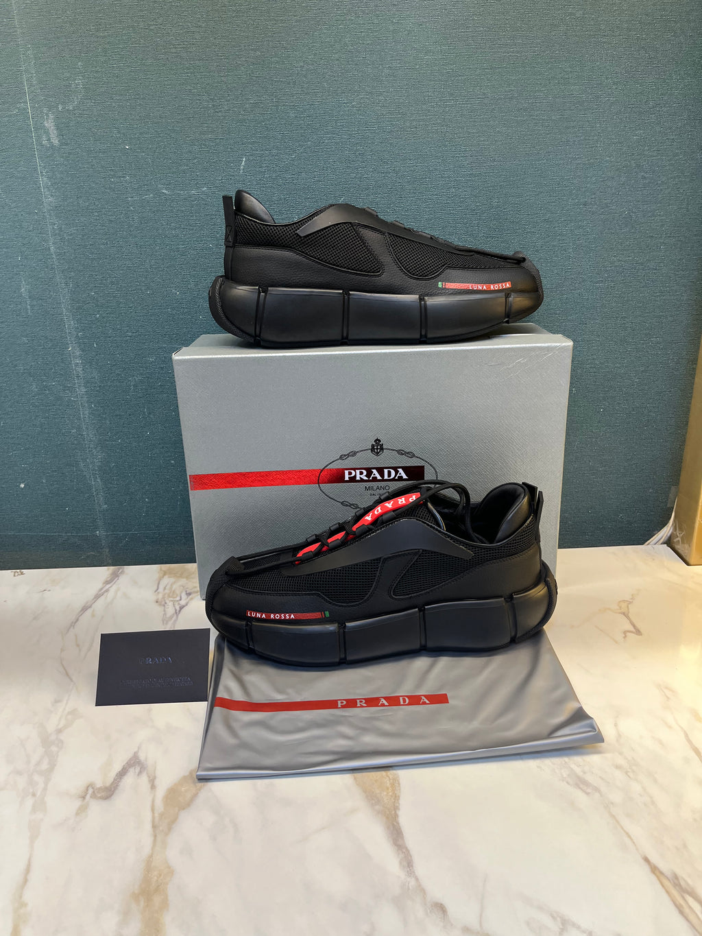 MENS FOOTWEAR