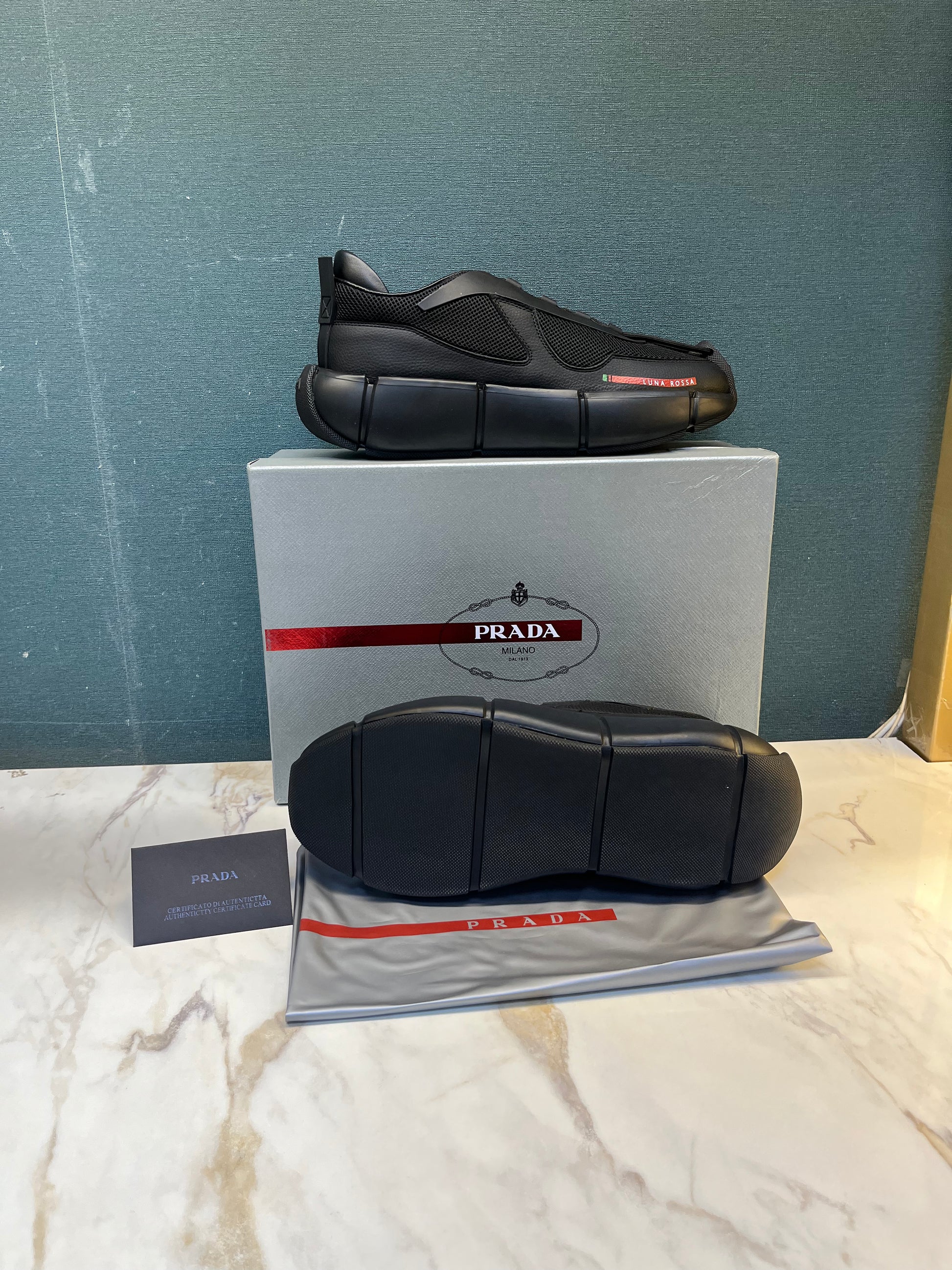 MENS FOOTWEAR
