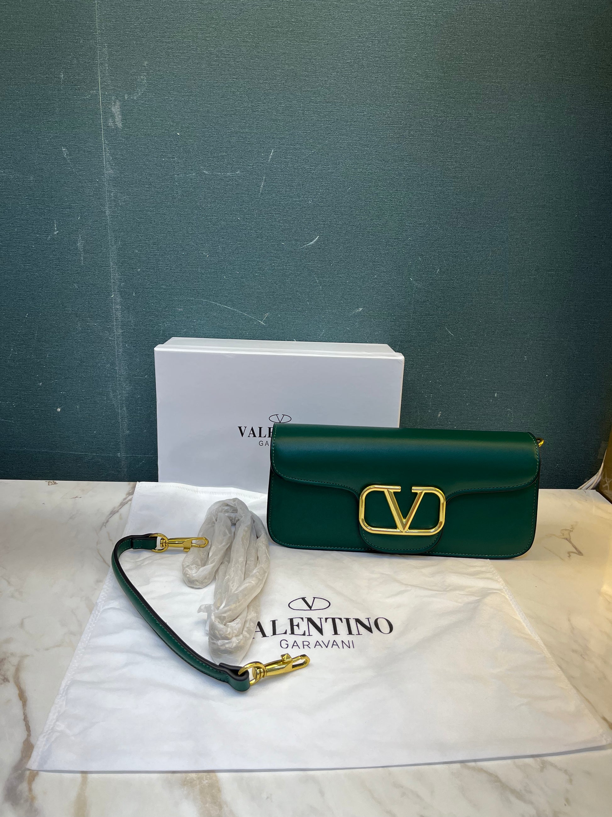 WOMEN HANDBAG