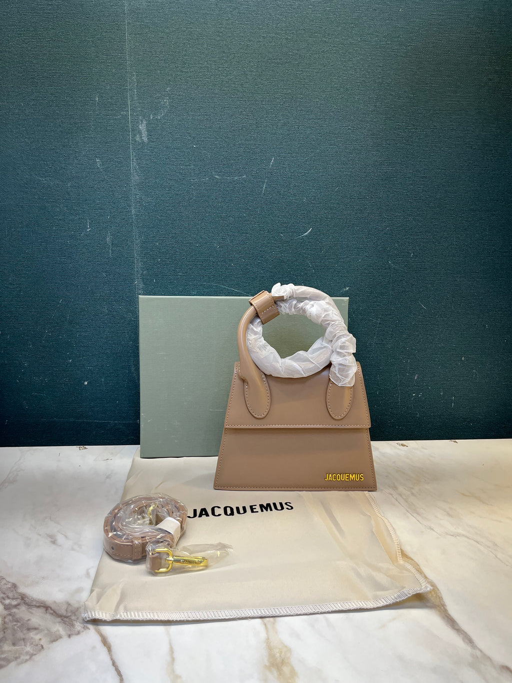 WOMEN HANDBAG