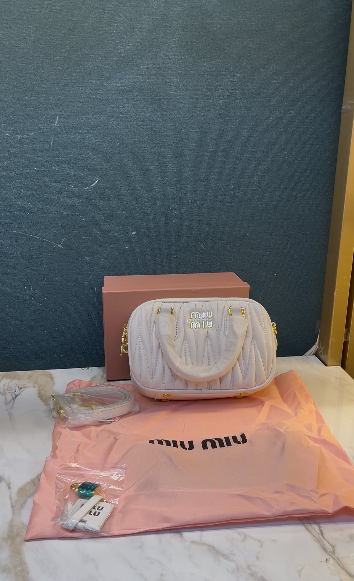 WOMEN HANDBAG