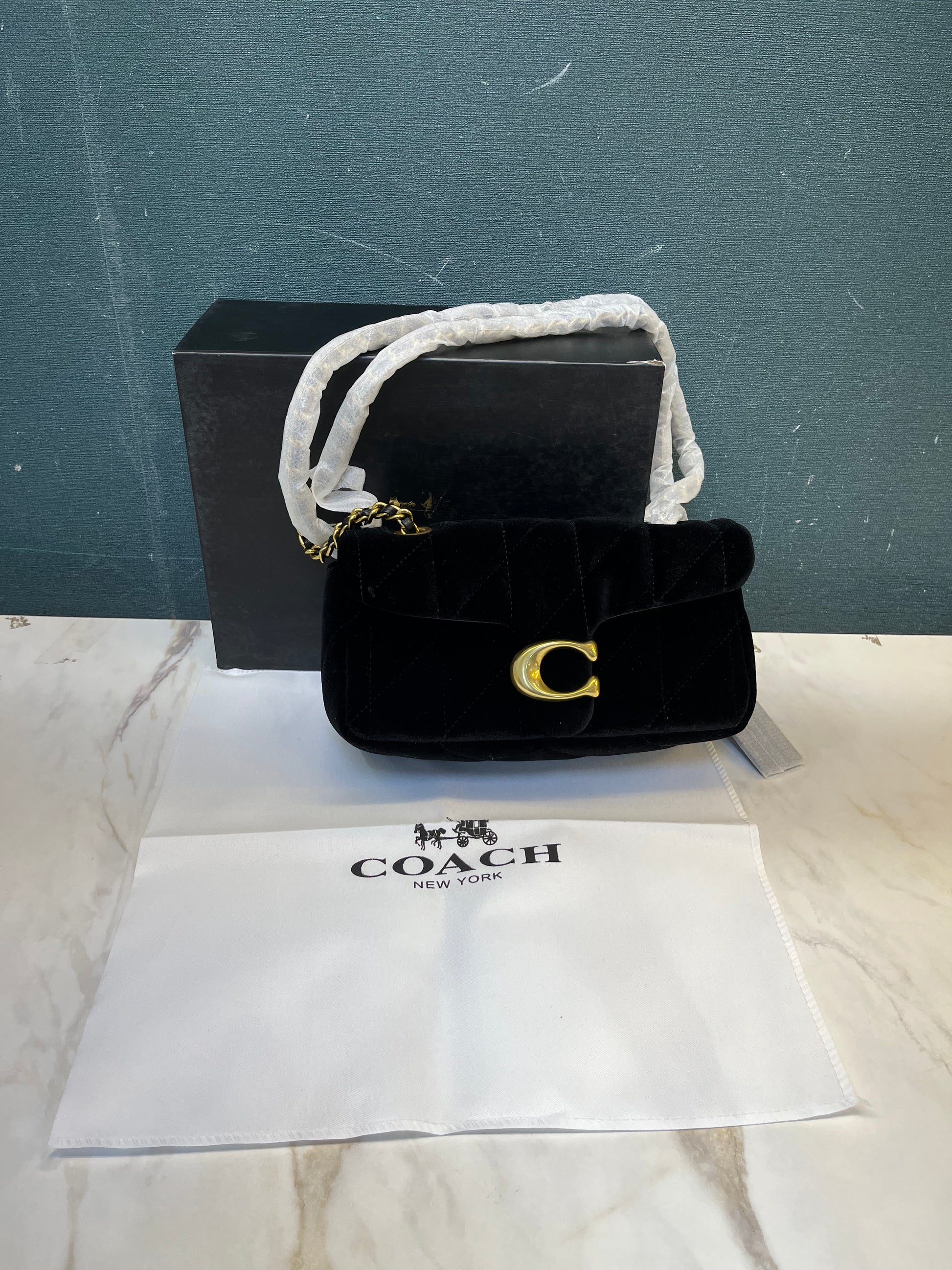 WOMEN HANDBAG