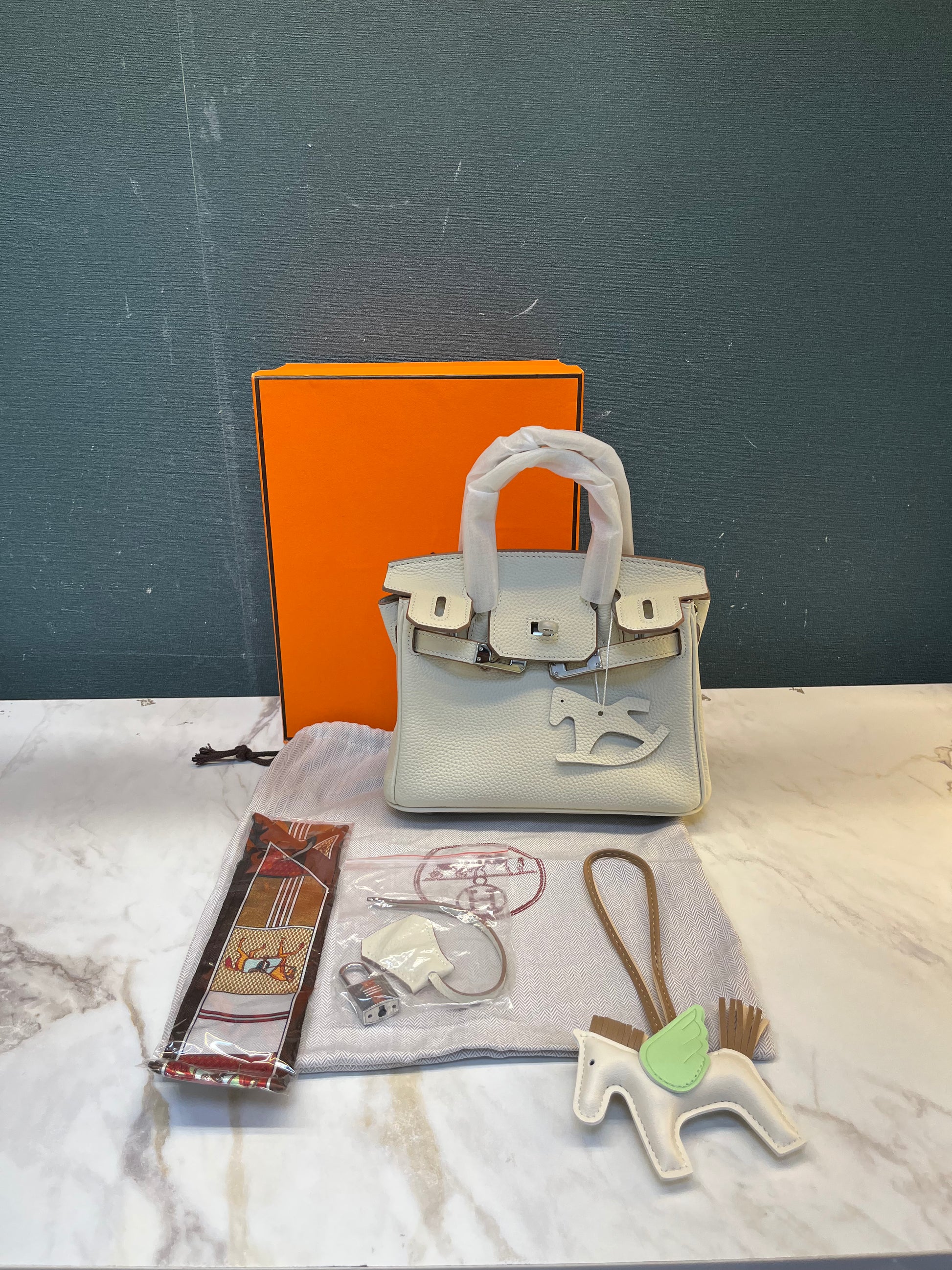 WOMEN HANDBAG