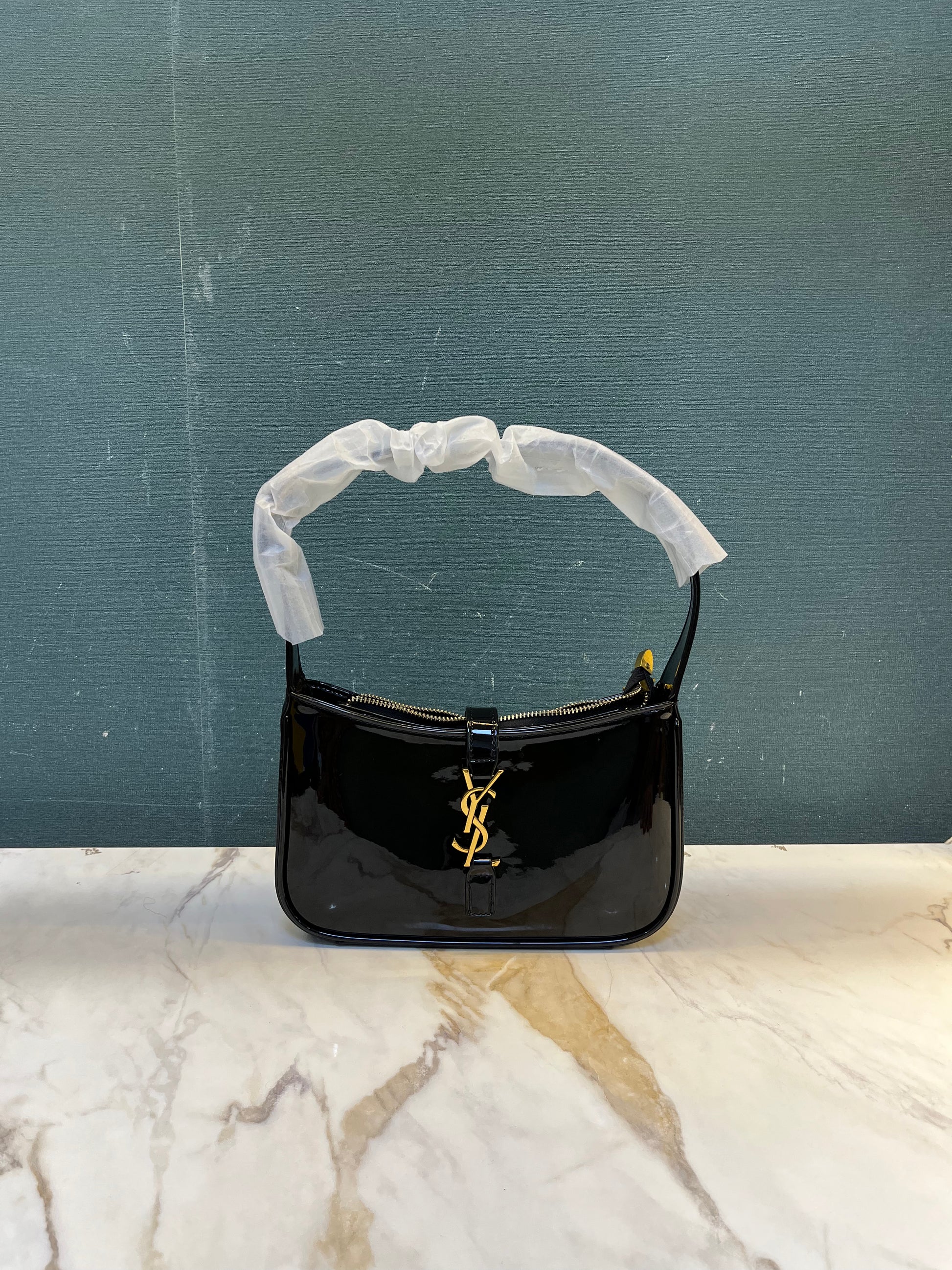 WOMEN HANDBAG