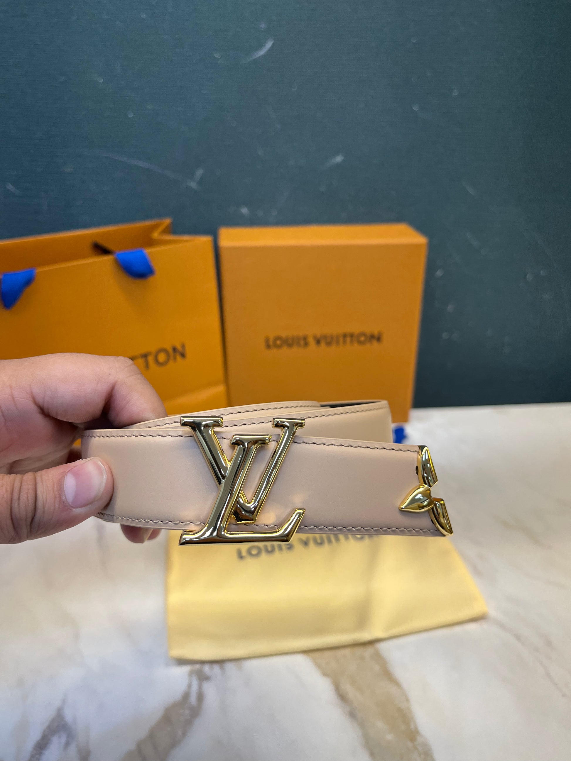 WOMEN BELT