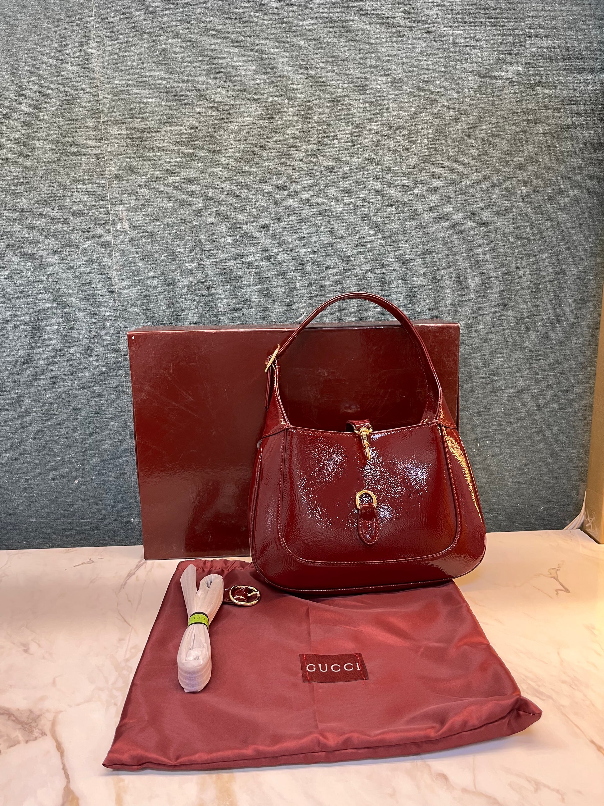 WOMEN HANDBAG