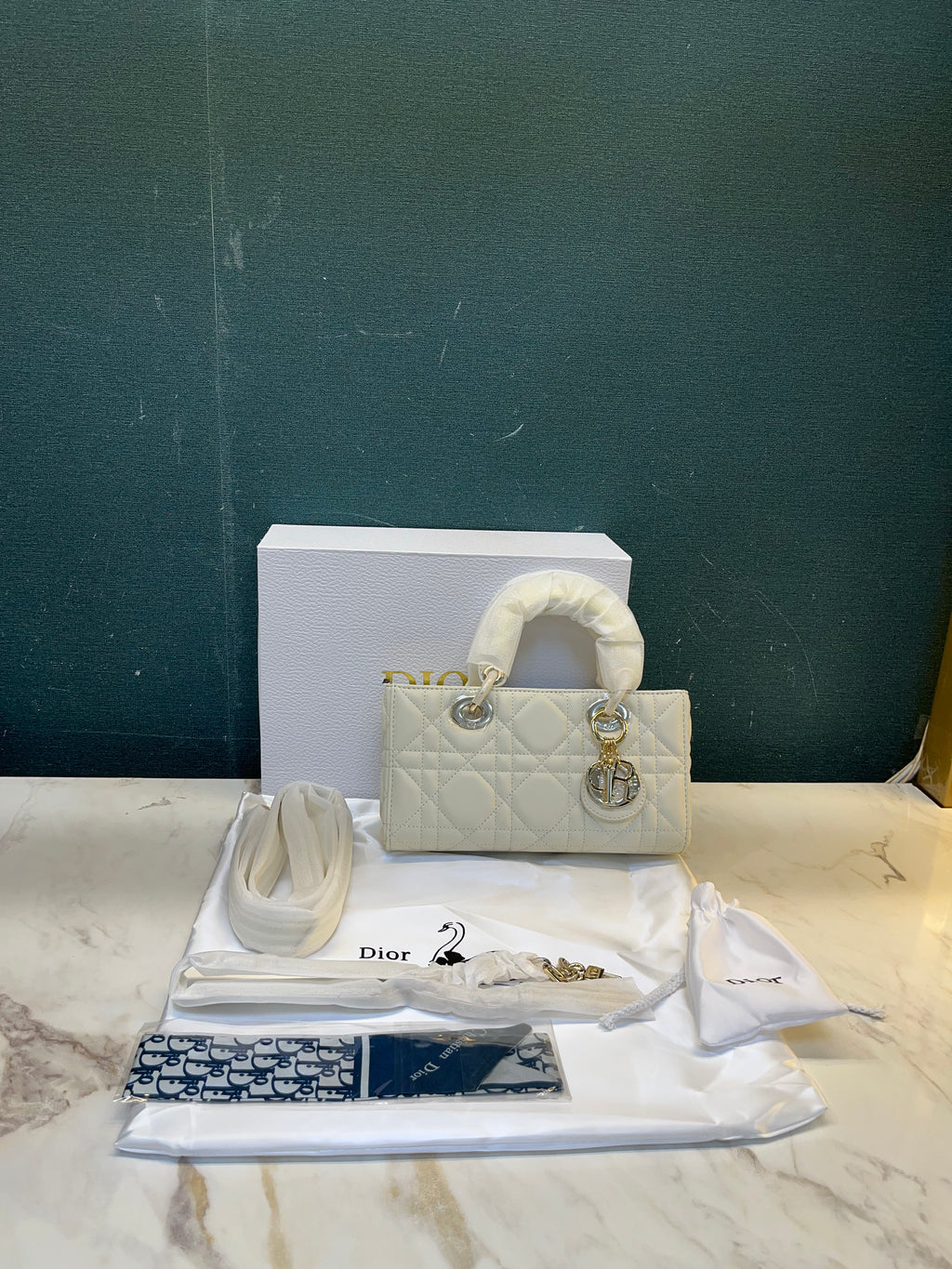 WOMEN HANDBAG