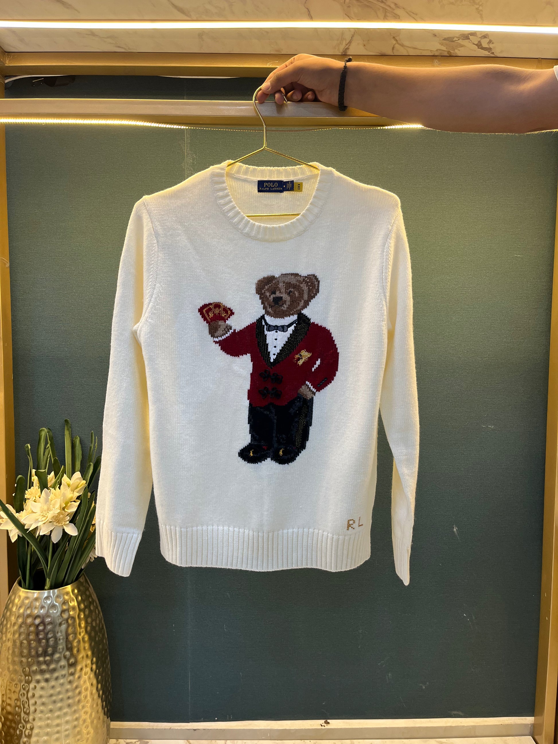 WOMENS SWEATER