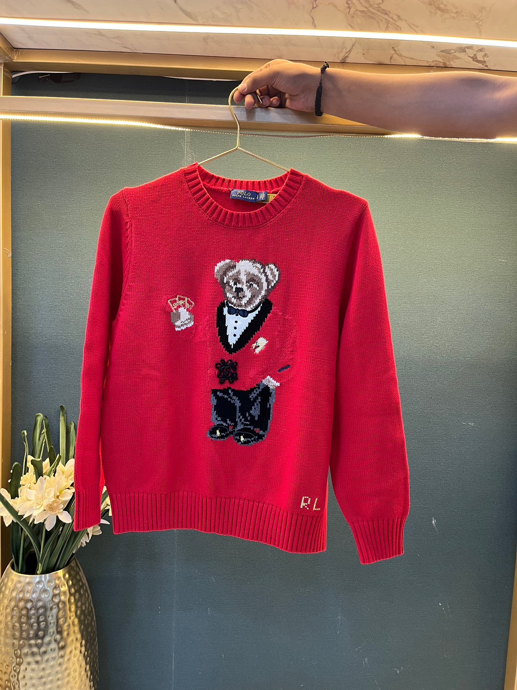 WOMENS SWEATER