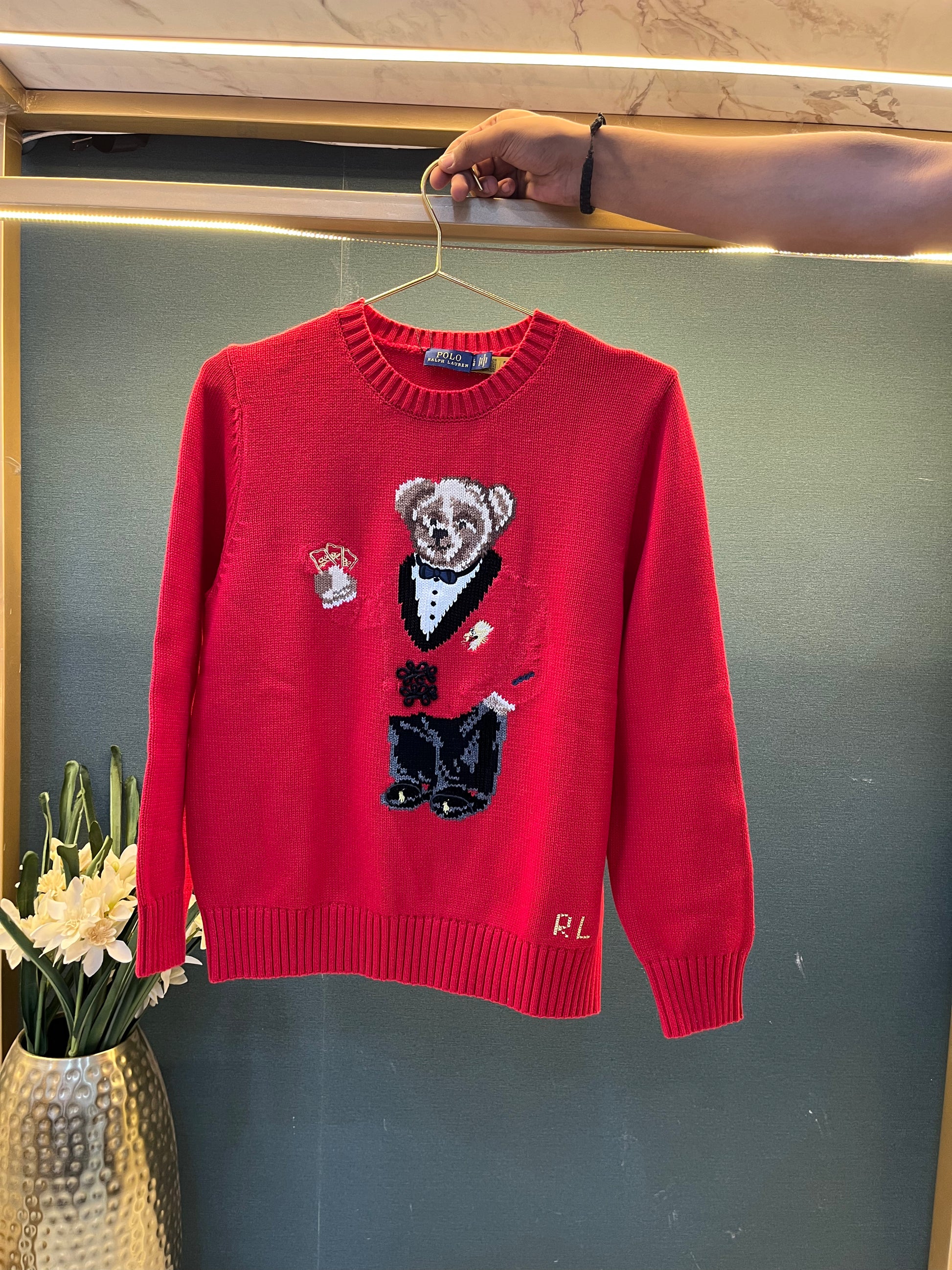 WOMENS SWEATER
