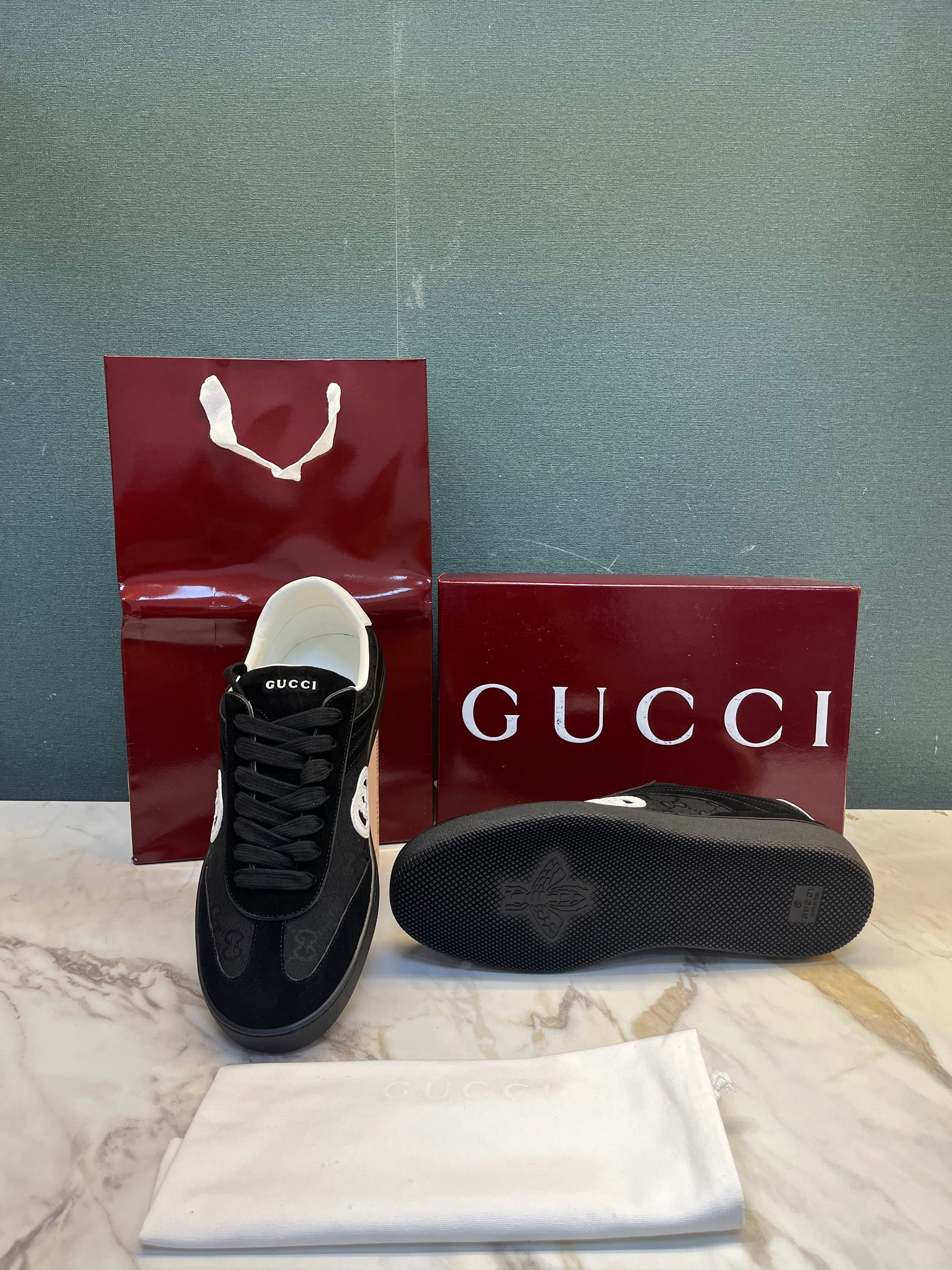 SHOES