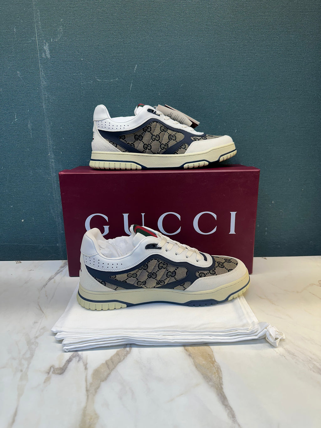 MENS FOOTWEAR