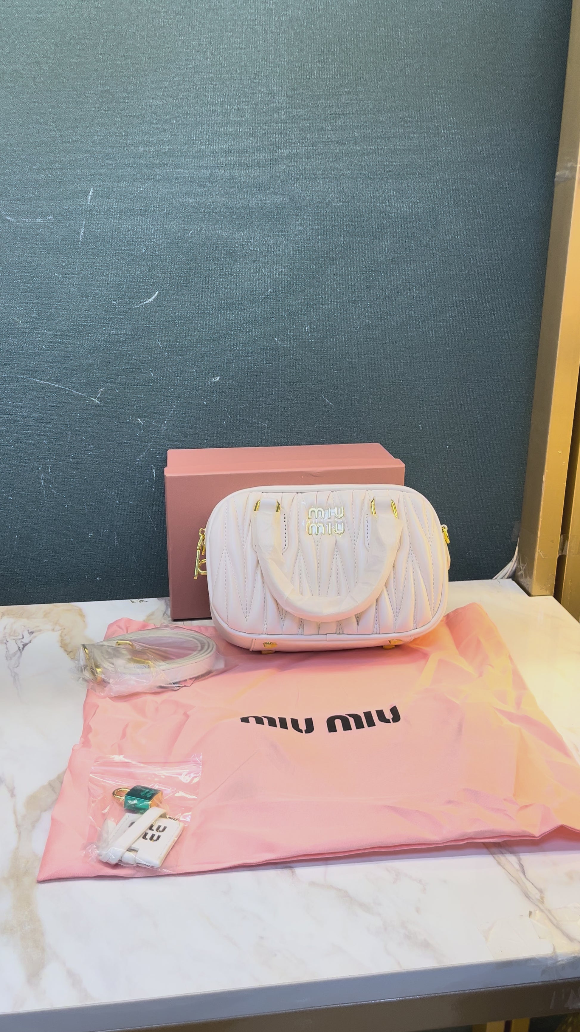 WOMEN HANDBAG