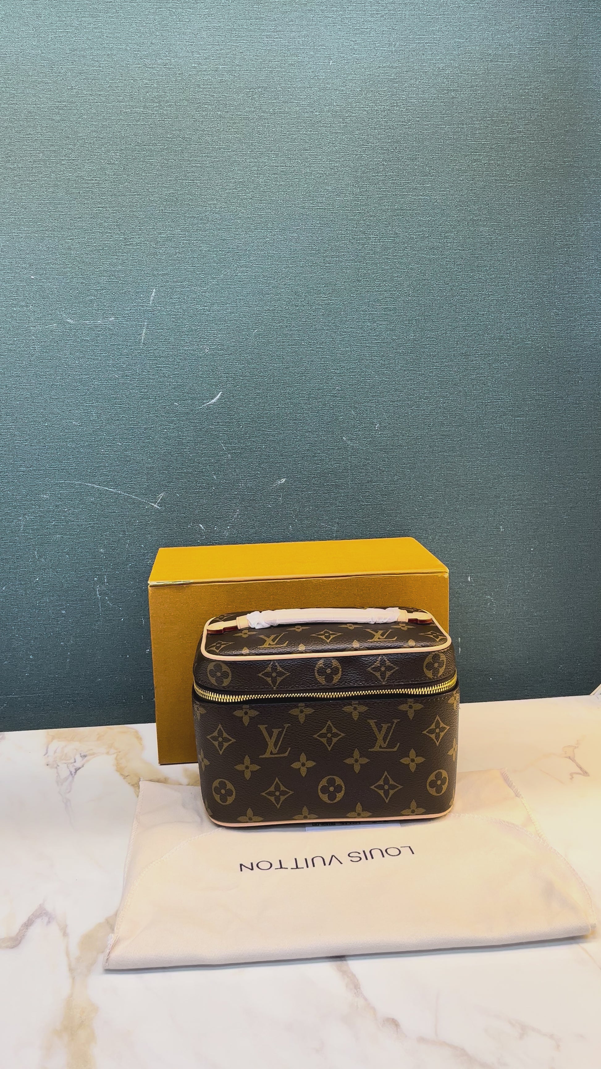 WOMENS HANDBAG