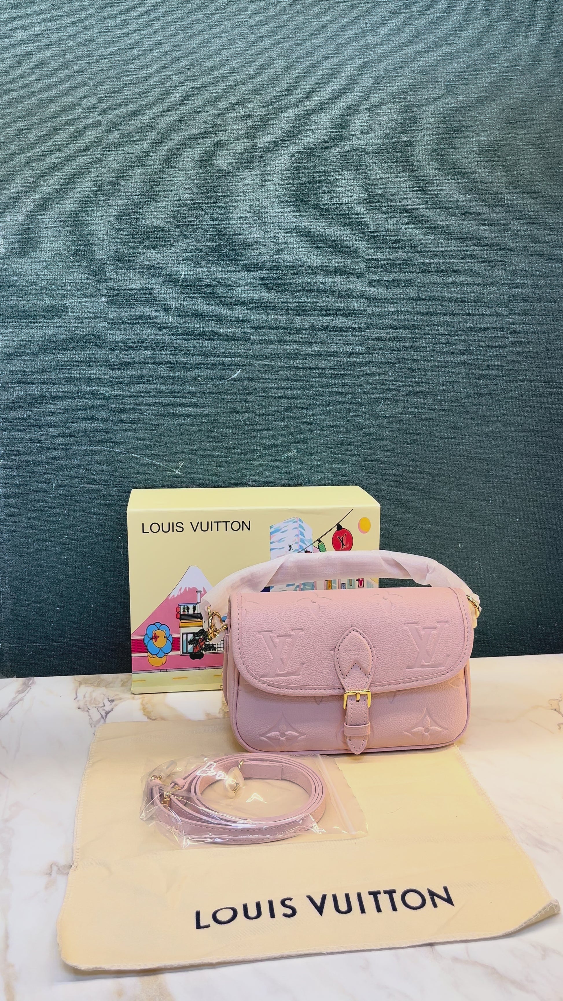WOMENS HANDBAG