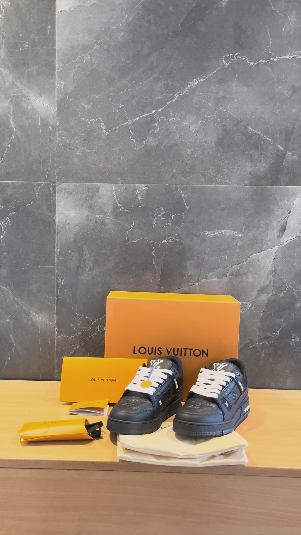SHOES MENS