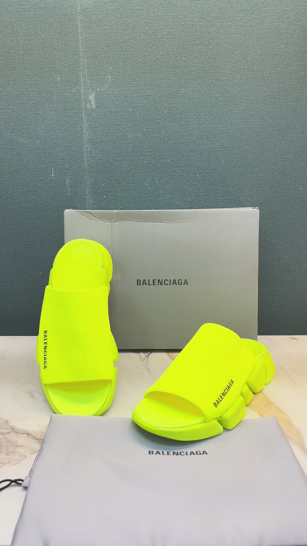 slippers