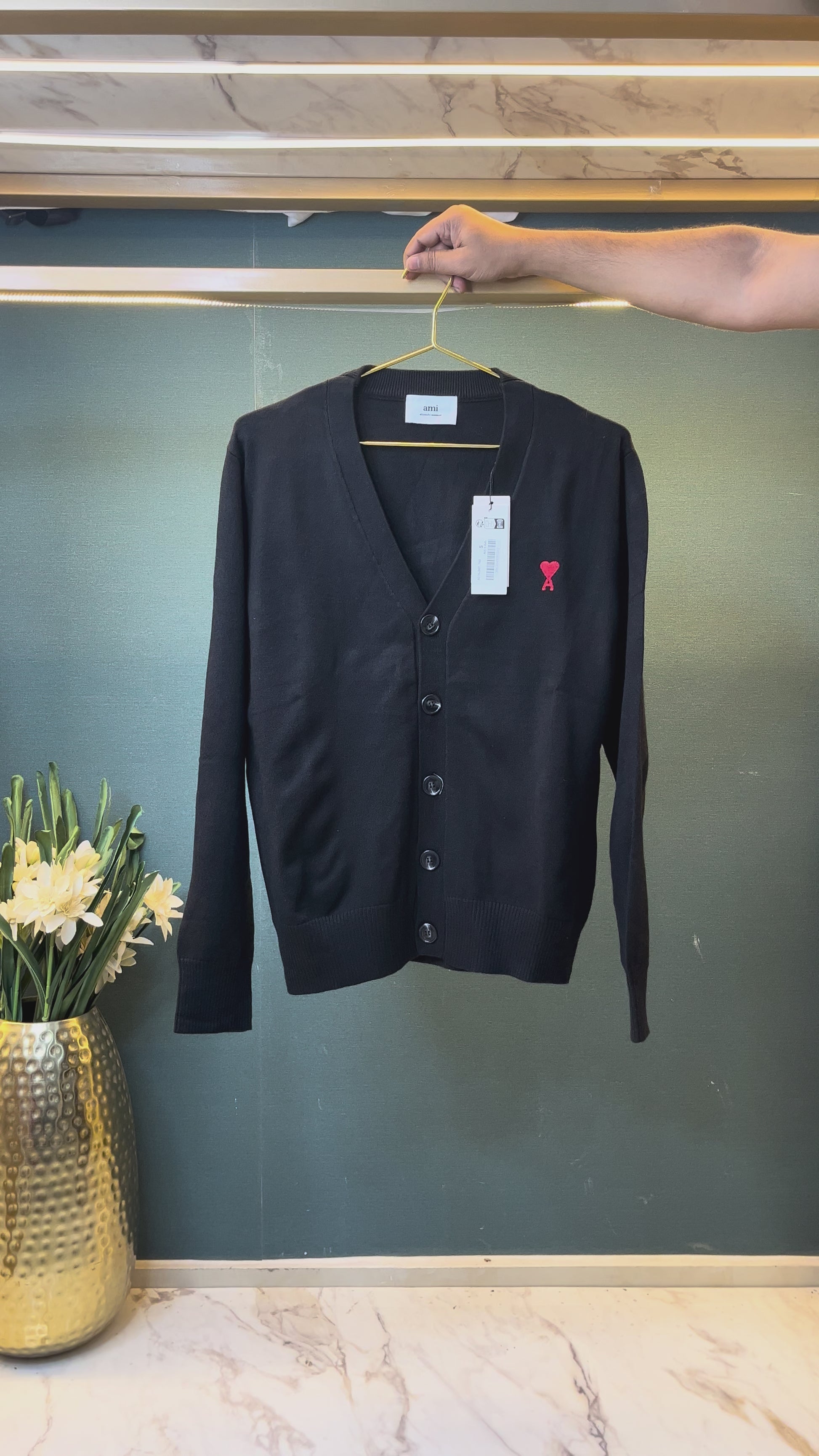WOMEN CARDIGAN