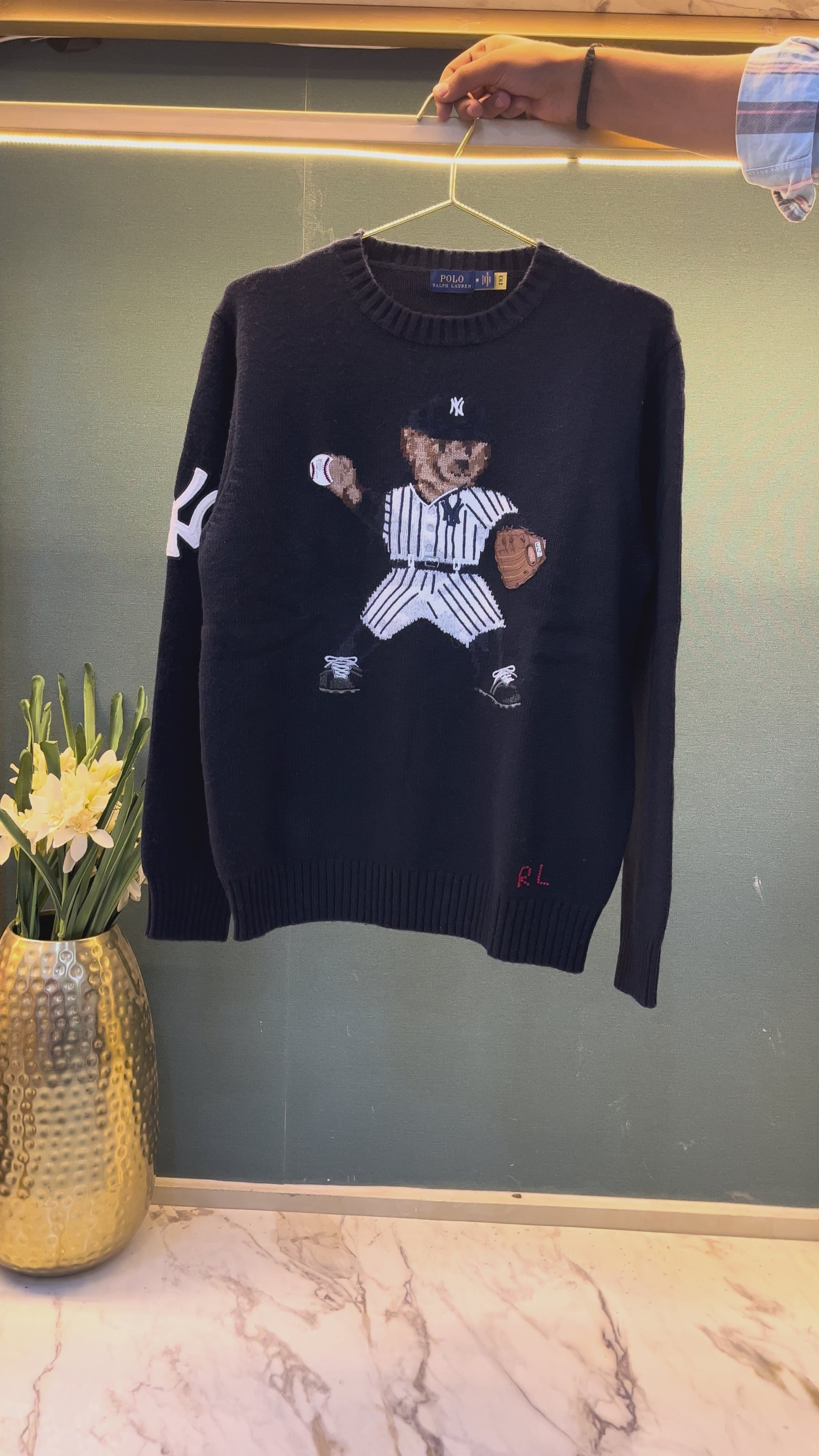 MENS SWEATER